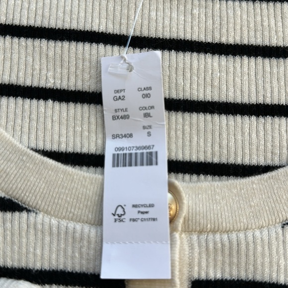 J Crew Women’s Cropped Striped Ribbed Knit Top Small Gold Button Accents - Picture 3 of 8